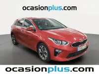 Käytetty Kia Ceed 120 HP (88 kW) 2019 Punainen Viistoperä