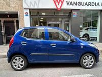 Usado Hyundai i10 Comfort 77 CV (56 kW) 2013 Azul Utilitario