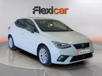 Usado Seat Ibiza 116 CV (85 kW) 2024 Blanco Utilitario