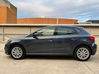 Usado Seat Ibiza FR 116 CV (85 kW) 2024 Gris Utilitario