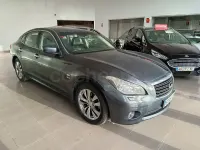 Usado Infiniti Q70 238 CV (175 kW) 2015 Gris / plata Berlina