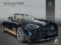 Usado Mercedes E220 194 CV (142 kW) 2021 Negro Descapotable