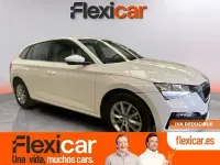 Usado Skoda Scala Ambition 110 CV (80 kW) 2021 Blanco Utilitario