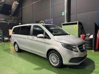 Usado Mercedes V220 Avantgarde 163 CV (119 kW) 2021 Gris / plata Monovolumen