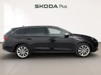 Usado Skoda Octavia Scout 4x4 200 CV (147 kW) 2023 Negro Familiar