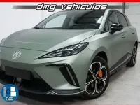 Usado MG MG4 EV 319 kW (435 CV) 2023 Verde Utilitario