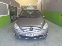 Usado Mercedes B180 109 CV (80 kW) 2005 Beige Monovolumen
