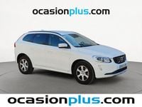 Usado Volvo XC60 Momentum 150 CV (110 kW) 2016 Blanco SUV
