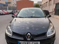 Usado Renault Clio II Privilege 105 CV (77 kW) 2008 Negro Berlina