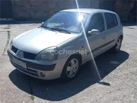 Usado Renault Clio II Expression 80 CV (58 kW) 2004 Gris / plata Berlina