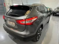 Usado Nissan Qashqai Tekna 116 CV (85 kW) 2016 Gris / plata SUV