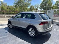 Usado VW Tiguan Sportline 150 CV (110 kW) 2018 Gris / plata SUV