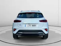 Usado Kia XCeed 136 CV (100 kW) 2024 Blanco SUV