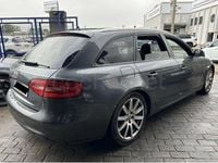 Usado Audi A4 S-Line 177 HP (130 kW) 2012 Cinzento Carrinha