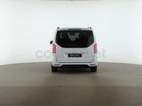 Usado Mercedes V300 Exclusive 239 CV (175 kW) 2024 Blanco Monovolumen