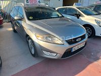 Usado Ford Mondeo Ghia 140 CV (102 kW) 2008 Gris / plata Familiar