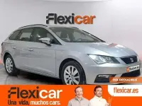 Usado Seat Leon Style 115 CV (84 kW) 2020 Gris Familiar