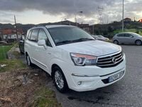 Usado SsangYong Rodius Limited 178 CV (130 kW) 2015 Blanco Monovolumen