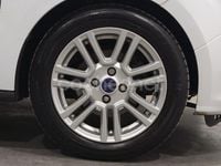 Usado Ford Tourneo Courier Titanium 102 CV (75 kW) 2016 Blanco Monovolumen