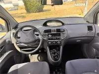 Usado Hyundai Matrix GLS 103 CV (75 kW) 2004 Azul Monovolumen