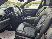 Usado Maserati Levante GranLusso 350 CV (257 kW) 2020 Gris SUV