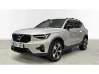Usado Volvo XC40 Ultra 163 HP (119 kW) 2024 Cinzento SUV