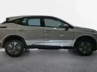 Usado Nissan Qashqai Acenta 158 CV (116 kW) 2022 Diamond silver SUV