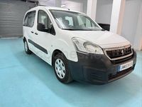 Usado Peugeot Partner Tepee Active 100 CV (73 kW) 2015 Blanco Monovolumen
