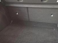 Usado Kia Ceed 136 CV (100 kW) 2024 Rojo Utilitario