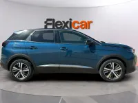 Usado Peugeot 3008 Allure 131 CV (96 kW) 2023 Azul SUV