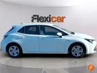 Usado Toyota Corolla Business Edition 122 CV (89 kW) 2021 Blanco