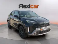 Usado Toyota Yaris Active 116 CV (85 kW) 2021 Negro Utilitario