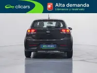 Usado Kia Rio 84 CV (61 kW) 2017 Marrón Utilitario