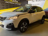 Usado Peugeot 3008 Allure 130 CV (95 kW) 2019 Blanco SUV