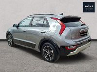Usado Kia Niro 141 CV (103 kW) 2024 Blanco SUV
