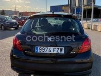 Usado Peugeot 207 75 CV (55 kW) 2008 Negro Berlina
