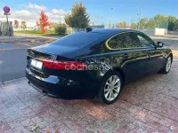 Usado Jaguar XF Prestige 240 CV (176 kW) 2017 Negro Berlina