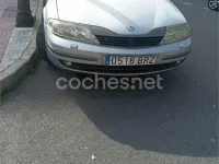 Usado Renault Laguna II Privilege 120 CV (88 kW) 2001 Gris / plata Berlina