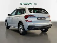 Usado Skoda Kamiq Selection 115 CV (84 kW) 2025 Blanco SUV