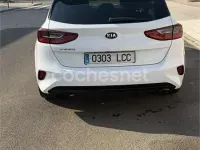 Usado Kia Ceed 136 CV (100 kW) 2019 Blanco Utilitario