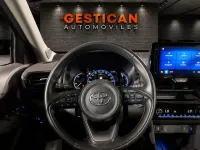 Usado Toyota Yaris Cross Style 116 CV (85 kW) 2024 Verde SUV