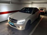 Usado Mercedes C220 Avantgarde 170 CV (125 kW) 2007 Blanco Berlina