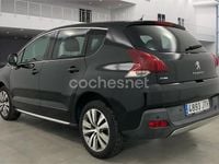 Usado Peugeot 3008 Style 130 CV (95 kW) 2016 Negro Berlina