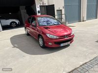 Usado Peugeot 206 2004 Rojo Berlina