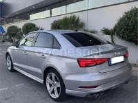 Usado Audi A3 Advanced Plus 150 CV (110 kW) 2020 Gris / plata Berlina