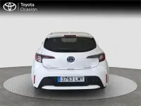 Usado Toyota Corolla Active 122 CV (89 kW) 2021 Blanco Monovolumen