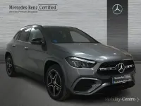 Usado Mercedes GLA250 AMG line 218 CV (160 kW) 2024 Mountaingrau  met. SUV