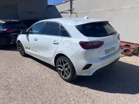 Usado Kia Ceed 140 CV (102 kW) 2025 Blanco Utilitario
