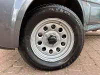 Usado Suzuki Jimny 85 CV (62 kW) 2007 Gris / plata SUV