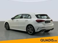 Usado Mercedes A180 AMG line 116 CV (85 kW) 2024 Blanco Berlina